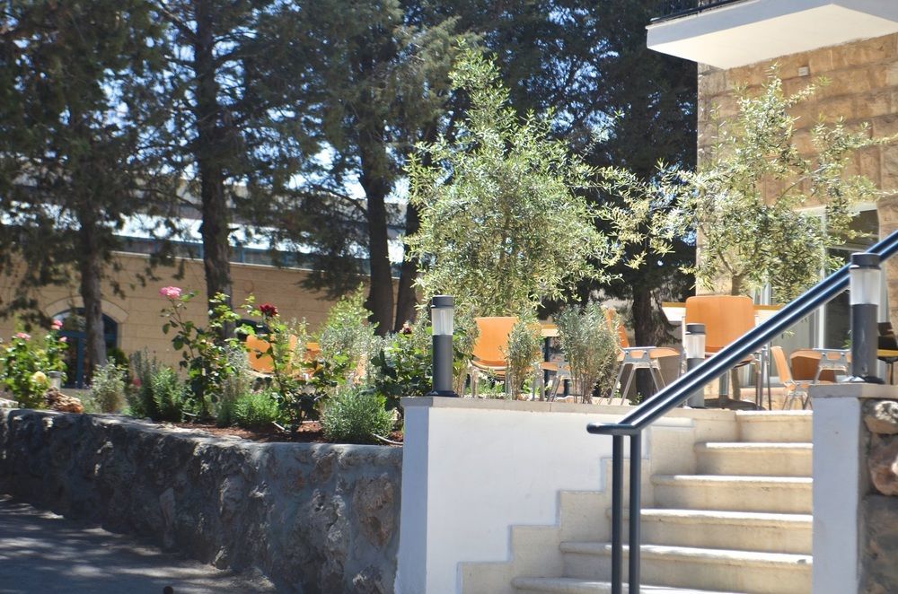 Talitha Kumi Guest House Al-Khader エクステリア 写真